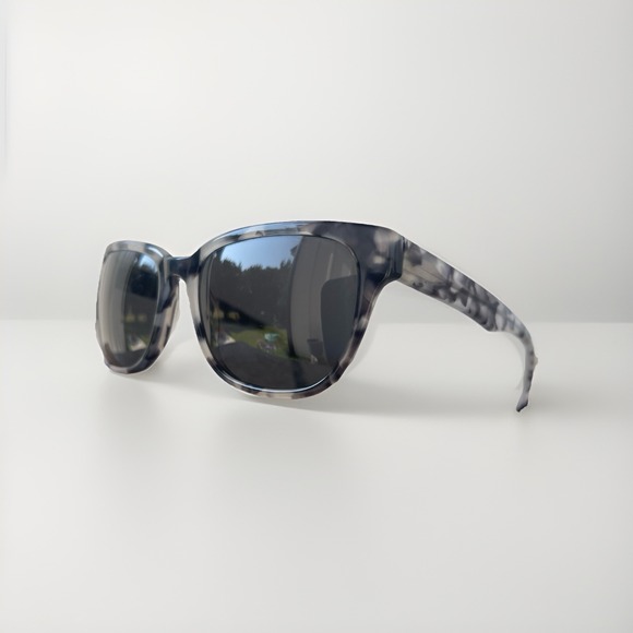 Warby Parker Accessories - Warby Parker SUNGLASSES Boyd-190 Smokey Tortoise